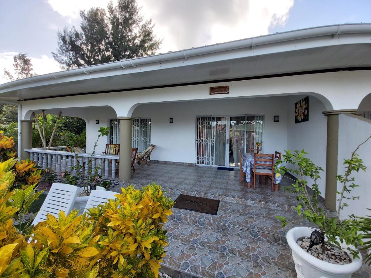 Leo'S Petit Villa Annex Praslin Exteriér fotografie