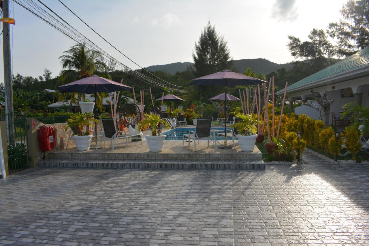 Leo'S Petit Villa Annex Praslin Exteriér fotografie